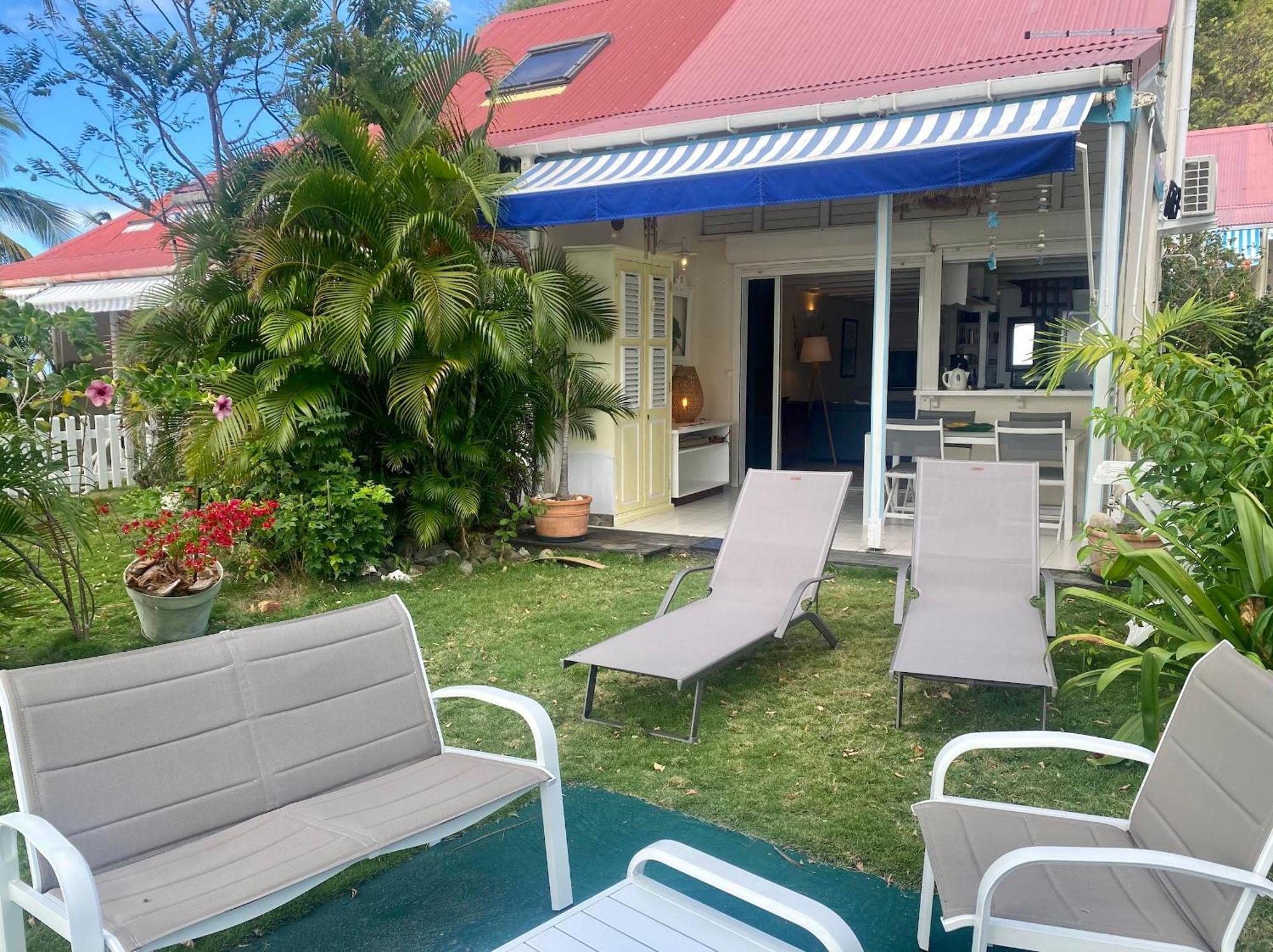 Bungalow Anolis Face A La Mer A 2 Min De La Plage. Terre-De-Haut Exterior foto